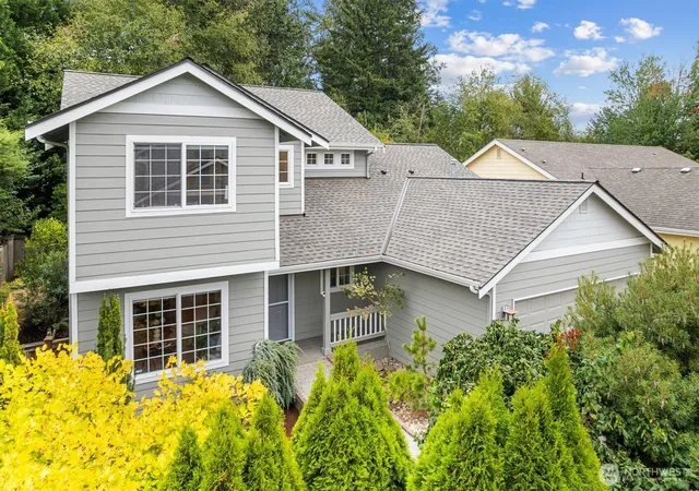 Photo 2 of Sale Pending at 16801 129th Avenue E, Puyallup, WA 98374 | MLS# NWM2576455 | Listing updated on 2026-10-01