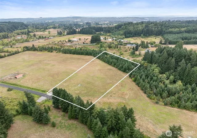 Photo 3 of Sale Pending at 193 Mattson Rd, Centralia, WA 98531 | MLS# NWM2576464 | Listing updated on 2026-09-27