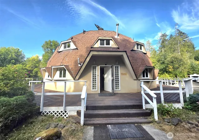 Photo 2 of Single family home for sale at 17230 Jonas Hl Ln Se, Rainier, WA 98576 | MLS# NWM2576470 | Listing updated on 2026-09-19