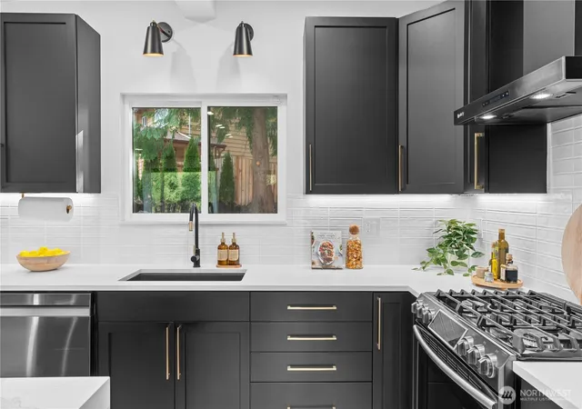 Photo 4 of Single family home for sale at 10833 NE 134th Street, Kirkland, WA 98034 | MLS# NWM2576471 | Listing updated on 2026-09-30