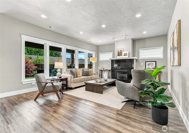 Photo 3 of Single family home for sale at 122 Sonoma Pl, Walla Walla, WA 99362 | MLS# NWM2576482 | Listing updated on 2026-09-30