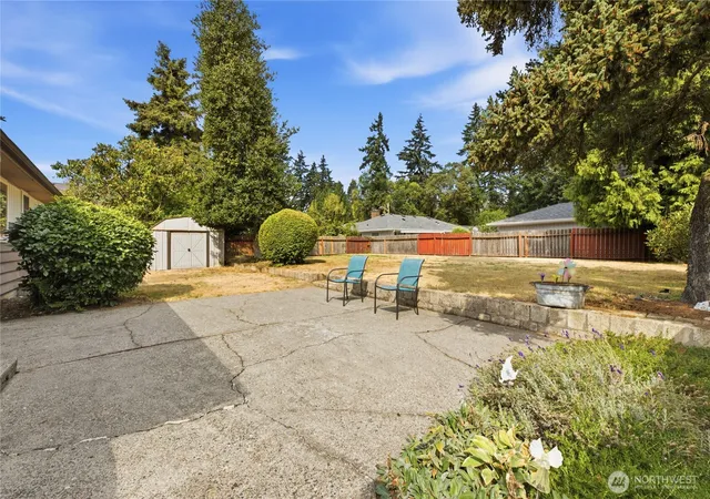 Photo 3 of Sale Pending at 420 S 128th Street, Seattle, WA 98168 | MLS# NWM2576486 | Listing updated on 2026-09-21