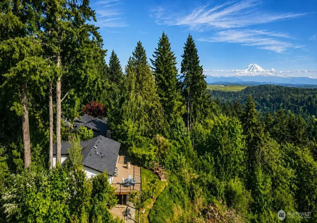 Photo 1 of Single family home for sale at 12065 206th Place Se, Issaquah, WA 98027 | MLS# NWM2576492 | Listing updated on 2026-09-23