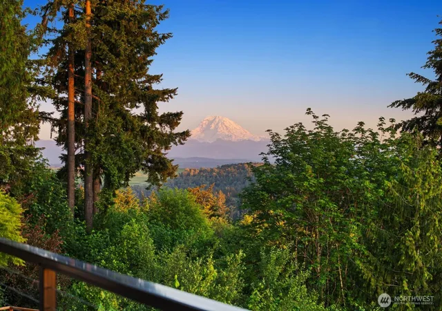 Photo 3 of Single family home for sale at 12065 206th Place Se, Issaquah, WA 98027 | MLS# NWM2576492 | Listing updated on 2026-09-23