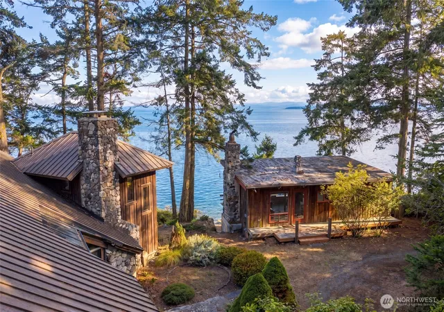 Photo 2 of Single family home for sale at 1443 Yacht Hvn Rd, Friday Harbor, WA 98250 | MLS# NWM2576504 | Listing updated on 2026-09-30