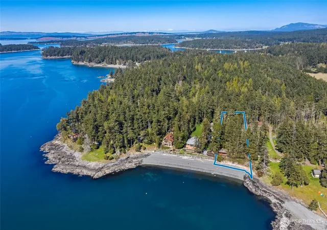 Photo 3 of Single family home for sale at 1443 Yacht Hvn Rd, Friday Harbor, WA 98250 | MLS# NWM2576504 | Listing updated on 2026-09-30