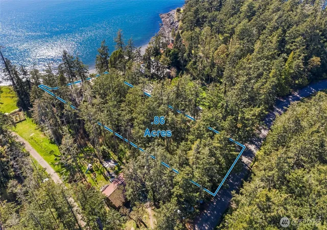 Photo 4 of Single family home for sale at 1443 Yacht Hvn Rd, Friday Harbor, WA 98250 | MLS# NWM2576504 | Listing updated on 2026-09-30