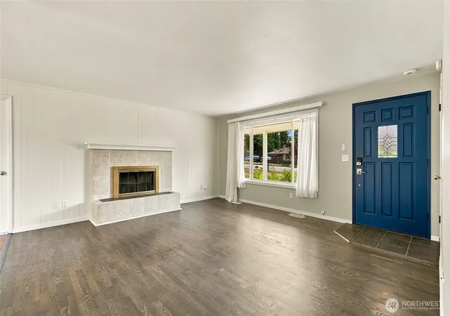 Photo 3 of Single family home for sale at 4813 190th Street SW, Lynnwood, WA 98036 | MLS# NWM2576511 | Listing updated on 2026-09-29