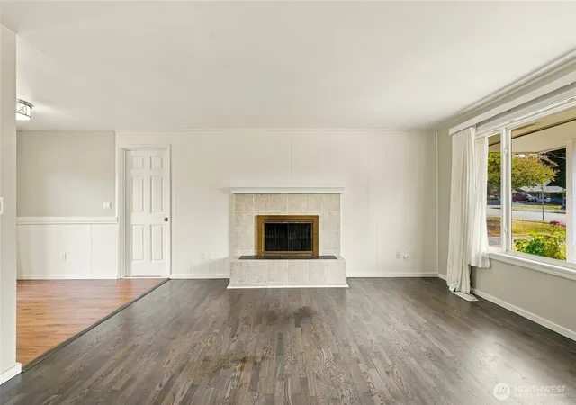 Photo 4 of Single family home for sale at 4813 190th Street SW, Lynnwood, WA 98036 | MLS# NWM2576511 | Listing updated on 2026-09-29