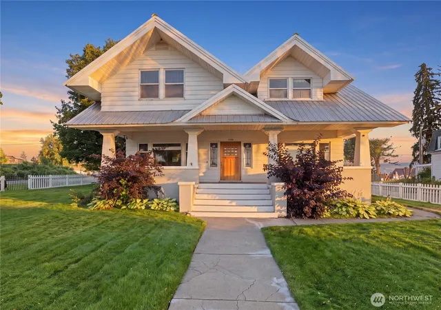 Photo 3 of Single family home for sale at 618 E Birch St, Waterville, WA 98858 | MLS# NWM2576512 | Listing updated on 2026-10-02