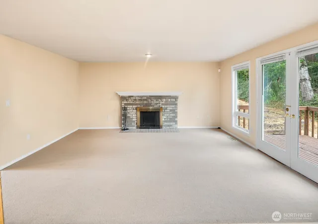 Photo 4 of Sale Pending at 8424 127th Avenue SE, Newcastle, WA 98056 | MLS# NWM2576553 | Listing updated on 2026-09-25