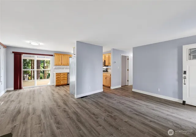 Photo 3 of Sale Pending at 4613 S 318th Street, Auburn, WA 98001 | MLS# NWM2576558 | Listing updated on 2026-09-25