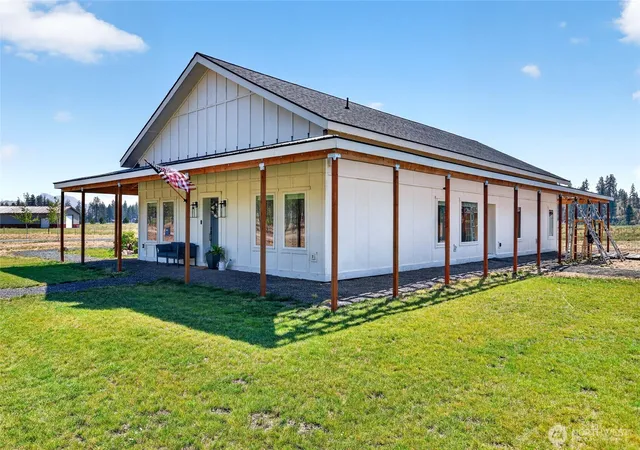 Photo 3 of Single family home for sale at 39182 Orchard Rd E, Davenport, WA 99122 | MLS# NWM2576568 | Listing updated on 2026-09-22