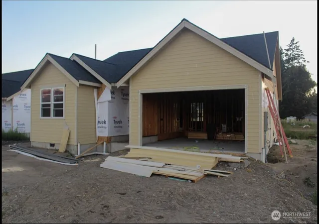 Single family home for sale at 813 East 6th, Nooksack, WA 98276 | MLS# NWM2576574