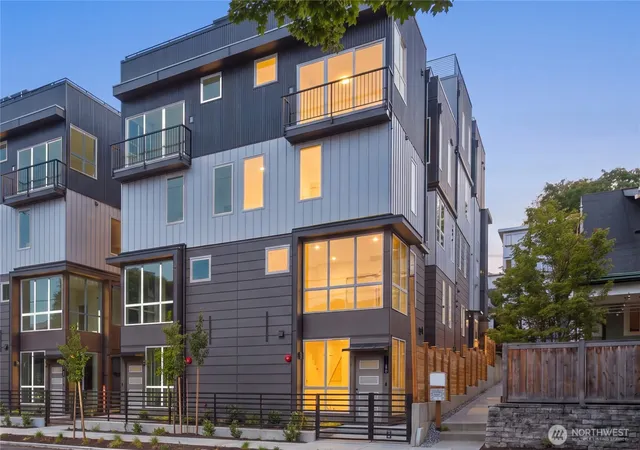 Photo 1 of Townhouse for sale at 2328 Franklin Ave E #D, Seattle, WA 98102 | MLS# NWM2576591 | Listing updated on 2026-10-01