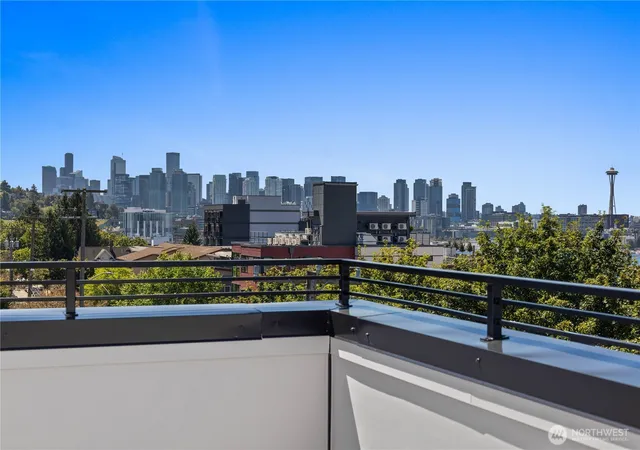 Photo 2 of Townhouse for sale at 2328 Franklin Ave E #D, Seattle, WA 98102 | MLS# NWM2576591 | Listing updated on 2026-10-01