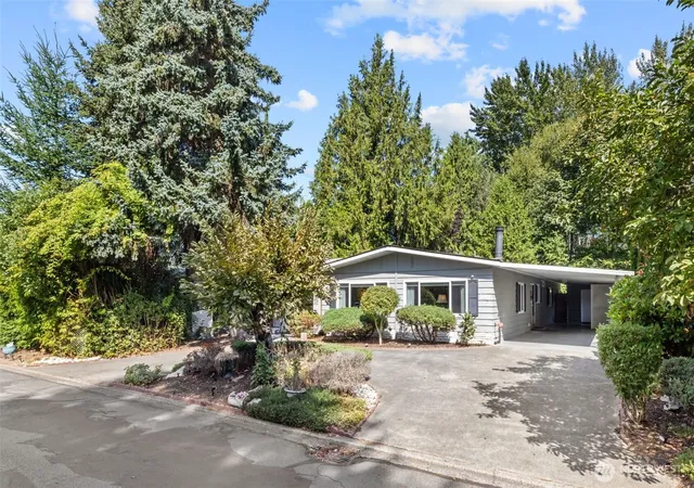 Photo 1 of Manufactured home for sale at 201 Union Ave Se #188, Renton, WA 98059 | MLS# NWM2576593 | Listing updated on 2026-09-25