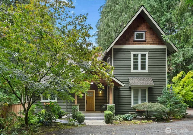 Photo 3 of Single family home for sale at 10421 324th Place SE, Issaquah, WA 98027 | MLS# NWM2576597 | Listing updated on 2026-09-30