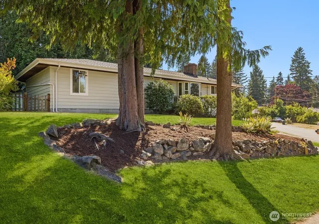 Photo 2 of Single family home for sale at 7212 197th Street Sw, Lynnwood, WA 98036 | MLS# NWM2576603 | Listing updated on 2026-09-25