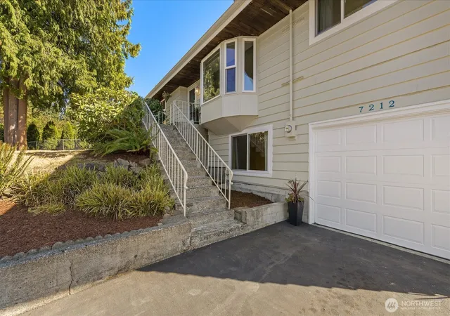 Photo 3 of Single family home for sale at 7212 197th Street Sw, Lynnwood, WA 98036 | MLS# NWM2576603 | Listing updated on 2026-09-25