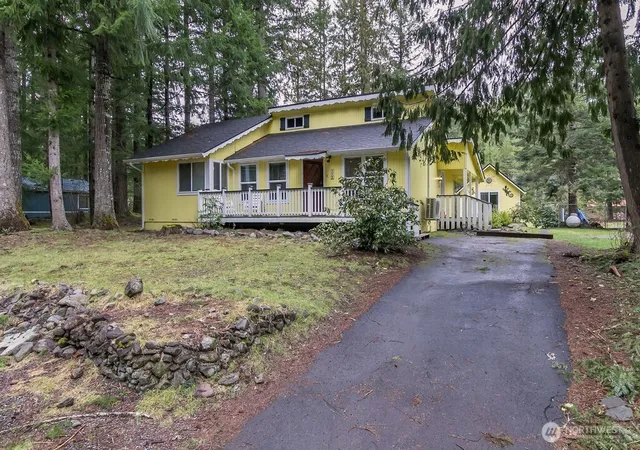 Photo 2 of Single family home for sale at 117 Butter Crk Ln, Packwood, WA 98361 | MLS# NWM2576609 | Listing updated on 2026-09-25