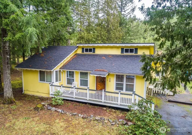 Photo 4 of Single family home for sale at 117 Butter Crk Ln, Packwood, WA 98361 | MLS# NWM2576609 | Listing updated on 2026-09-25