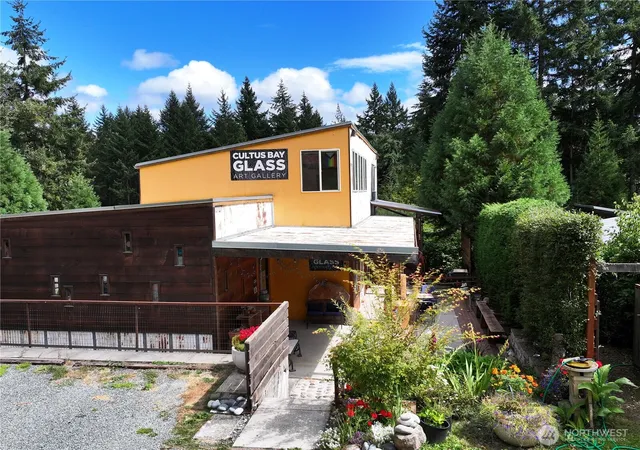 Photo 3 of Single family home for sale at 3230 Lake Leo Way, Langley, WA 98260 | MLS# NWM2576612 | Listing updated on 2026-09-29