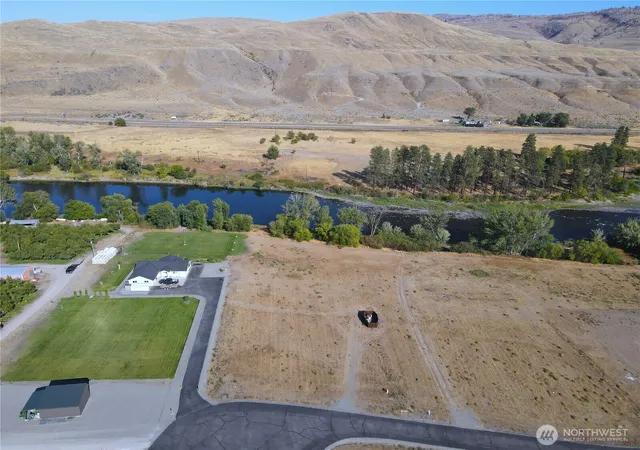 Photo 4 of Land for sale at 0 Tbd Chinook Point Ln, Okanogan, WA 98840 | MLS# NWM2576653 | Listing updated on 2026-09-25