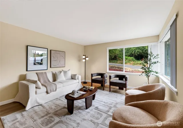 Photo 3 of Sale Pending at 11618 Roseberg Ave S, Seattle, WA 98168 | MLS# NWM2576657 | Listing updated on 2026-09-25