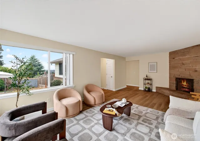 Photo 3 of Sale Pending at 11618 Roseberg Ave S, Seattle, WA 98168 | MLS# NWM2576657 | Listing updated on 2026-09-25