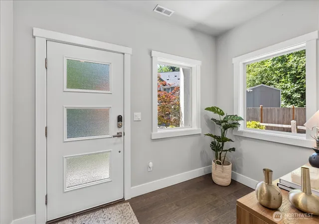 Photo 2 of Single family home for sale at 15111 Manor Way, Lynnwood, WA 98087 | MLS# NWM2576662 | Listing updated on 2026-10-01
