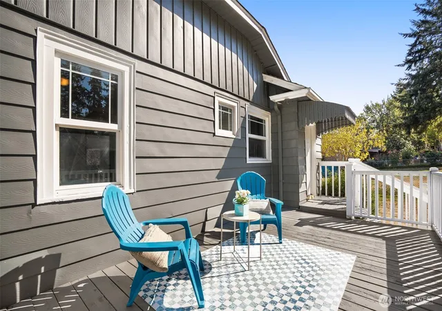Photo 2 of Condo for sale at 5620 Wetmore Ave #A, Everett, WA 98203 | MLS# NWM2576675 | Listing updated on 2026-09-17