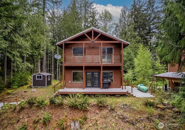 Photo 1 of Single family home for sale at 33006 Deer Park Ln, Mount Vernon, WA 98274 | MLS# NWM2576690 | Listing updated on 2026-09-21