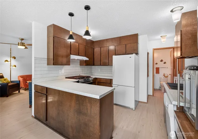 Photo 3 of Single family home for sale at 118 Birch St, Leavenworth, WA 98826 | MLS# NWM2576695 | Listing updated on 2026-09-26