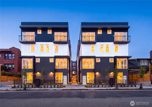 Photo 3 of Townhouse for sale at 2328 Franklin Ave E #A, Seattle, WA 98102 | MLS# NWM2576697 | Listing updated on 2026-10-01