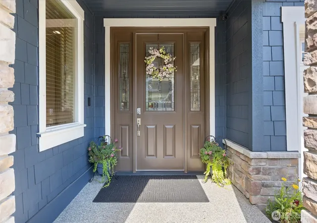 Photo 3 of Single family home for sale at 10082 240th Avenue Ne, Redmond, WA 98053 | MLS# NWM2576705 | Listing updated on 2026-10-03