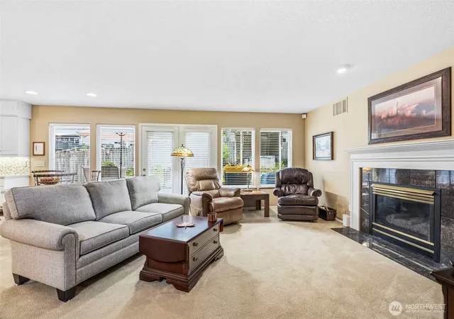 Photo 4 of Single family home for sale at 105 Inglewood Park, Longview, WA 98632 | MLS# NWM2576730 | Listing updated on 2026-10-01