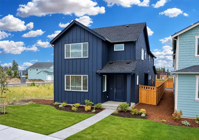 Single family home for sale at 14034 179th Street E, Puyallup, WA 98374 | MLS# NWM2576731