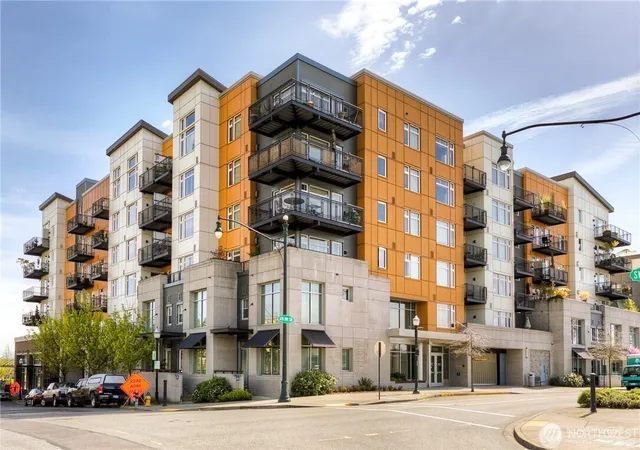 Photo 3 of Townhouse for sale at 15100 6th Avenue Sw #305, Burien, WA 98166 | MLS# NWM2576736 | Listing updated on 2026-09-25