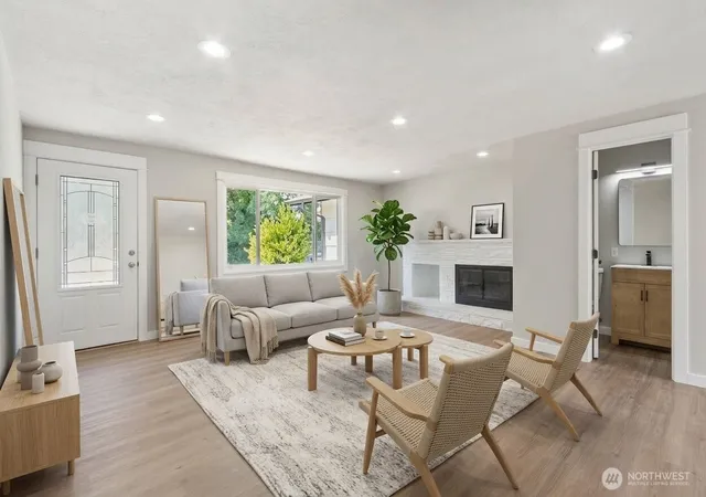 Photo 4 of Single family home for sale at 2125 N Highland St, Tacoma, WA 98406 | MLS# NWM2576747 | Listing updated on 2026-09-25