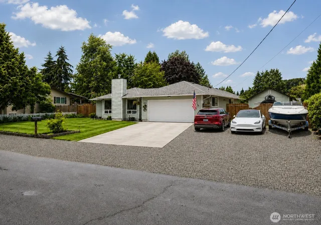 Photo 3 of Pending - Backup Offer Requested at 6809 Lazy St Sw, Olympia, WA 98512 | MLS# NWM2576788 | Listing updated on 2026-09-21