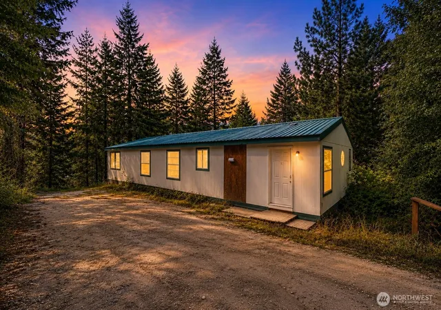 Photo 1 of Manufactured home for sale at 24608 Spur St, Leavenworth, WA 98826 | MLS# NWM2576794 | Listing updated on 2026-09-25