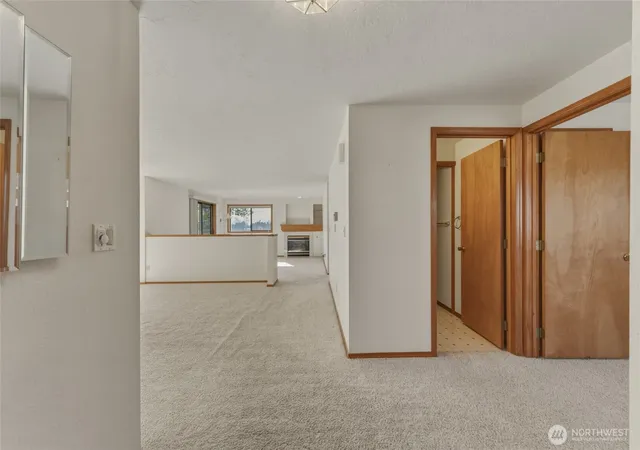 Photo 3 of Townhouse for sale at 807 Se Sentry Dr, College Place, WA 99324 | MLS# NWM2576797 | Listing updated on 2026-09-29