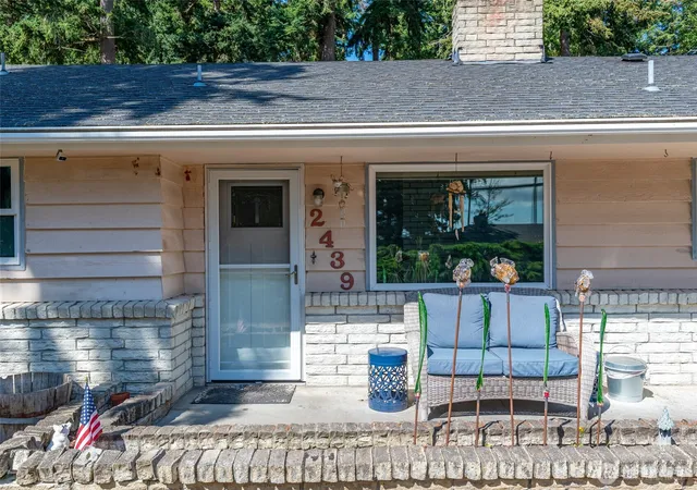 Photo 3 of Single family home for sale at 2439 Loerland Ln, Oak Harbor, WA 98277 | MLS# NWM2576820 | Listing updated on 2026-09-25