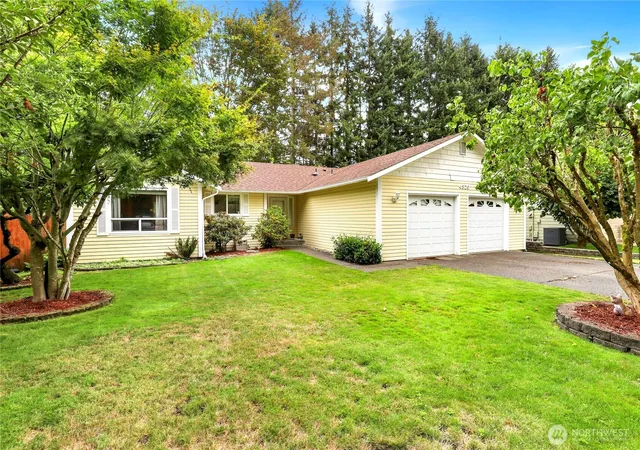 Photo 1 of Single family home for sale at 4320 Wellington Loop Se, Lacey, WA 98503 | MLS# NWM2576834 | Listing updated on 2026-09-25