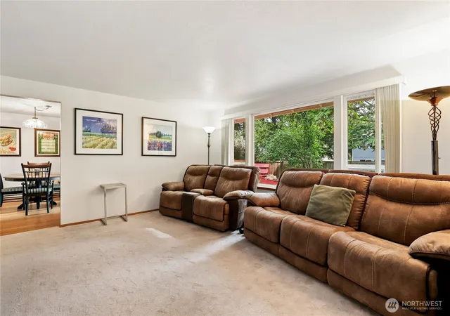 Photo 4 of Single family home for sale at 4320 Wellington Loop SE, Lacey, WA 98503 | MLS# NWM2576834 | Listing updated on 2026-09-25