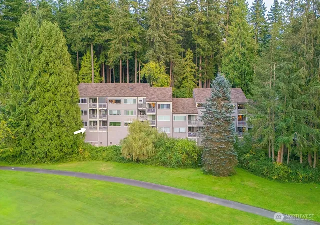 Photo 2 of Condo for sale at 2 Marigold Dr #7, Bellingham, WA 98229 | MLS# NWM2576842 | Listing updated on 2026-09-25
