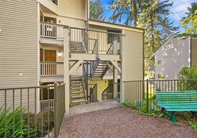 Photo 3 of Condo for sale at 2 Marigold Dr #7, Bellingham, WA 98229 | MLS# NWM2576842 | Listing updated on 2026-09-25