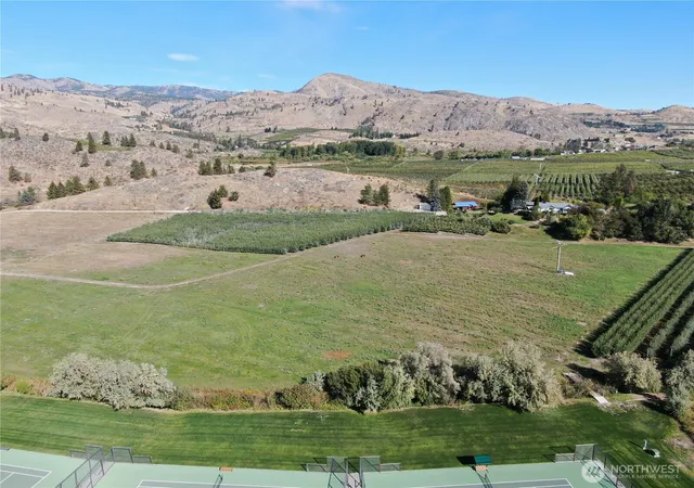 Photo 4 of House for sale at 183 Margies Ln, Manson, WA 98831 | MLS# NWM2576846 | Listing updated on 2026-09-28