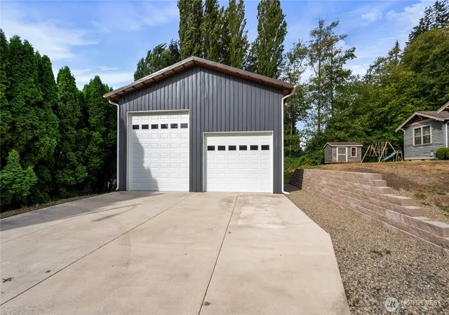 Photo 3 of Single family home for sale at 9693 Ronald Dr, Blaine, WA 98230 | MLS# NWM2576861 | Listing updated on 2026-09-23